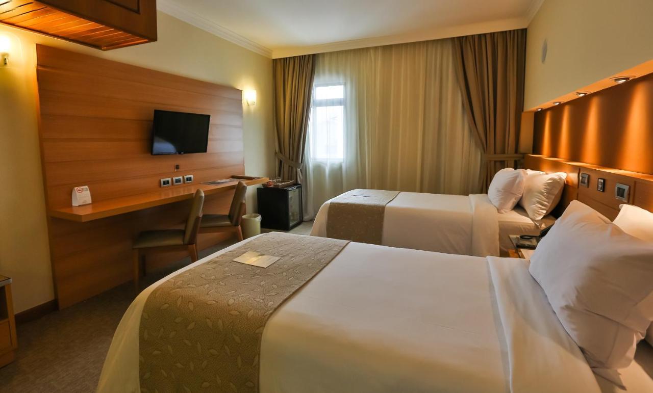 Bourbon Convention Hotel Santos Екстер'єр фото