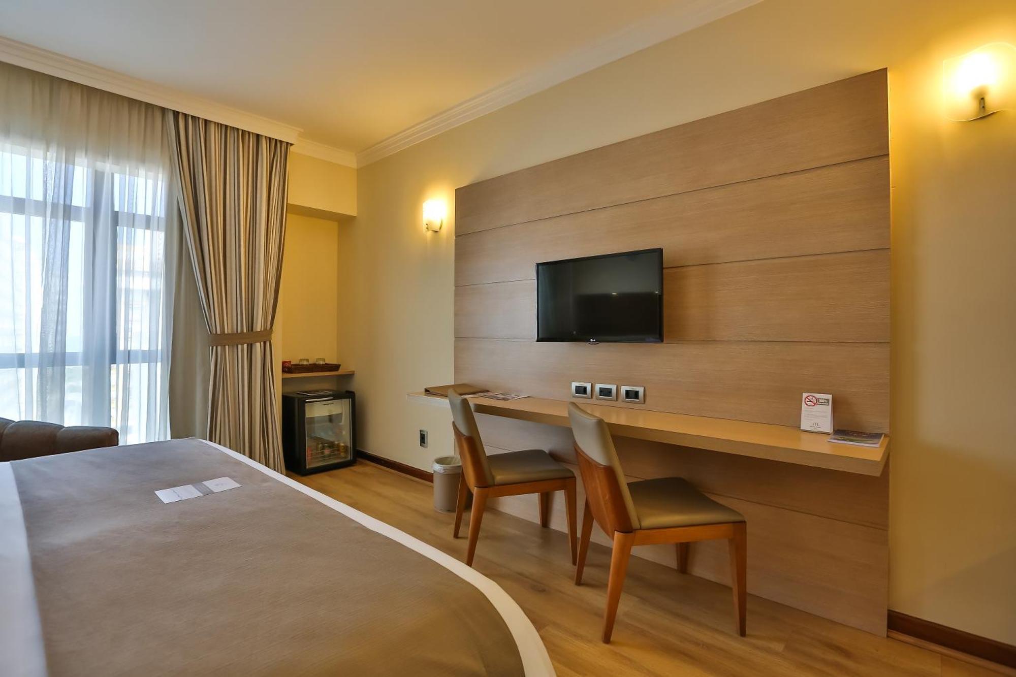 Bourbon Convention Hotel Santos Екстер'єр фото